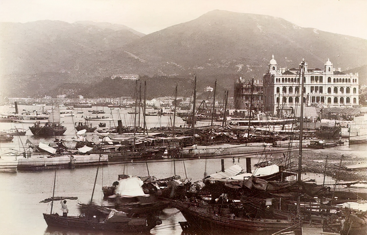 港人简史(十四)香港社会百态和*赌黄**毒(5)