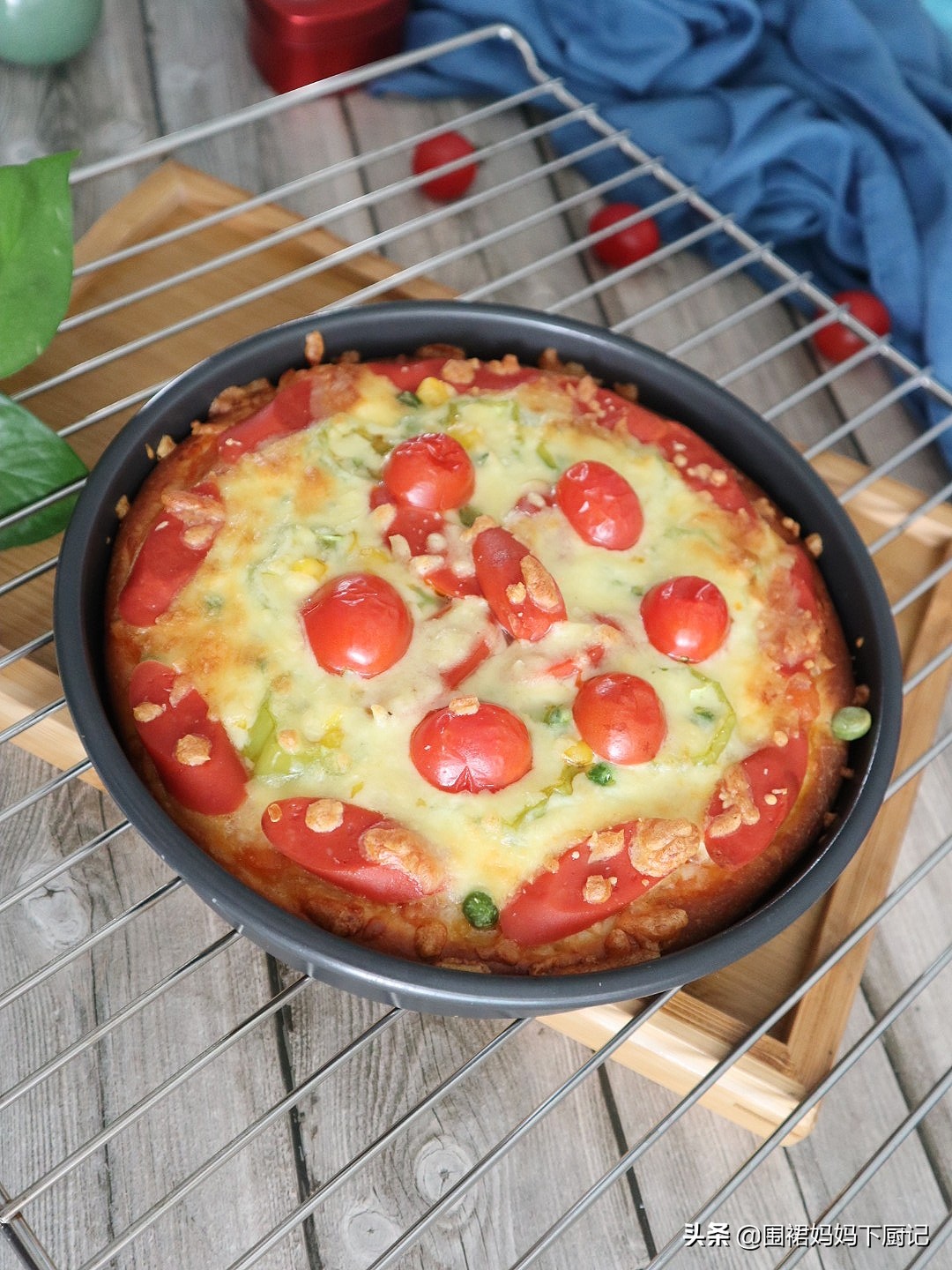 在家用现成披萨饼做披萨简单做法,家庭披萨自己做饼皮