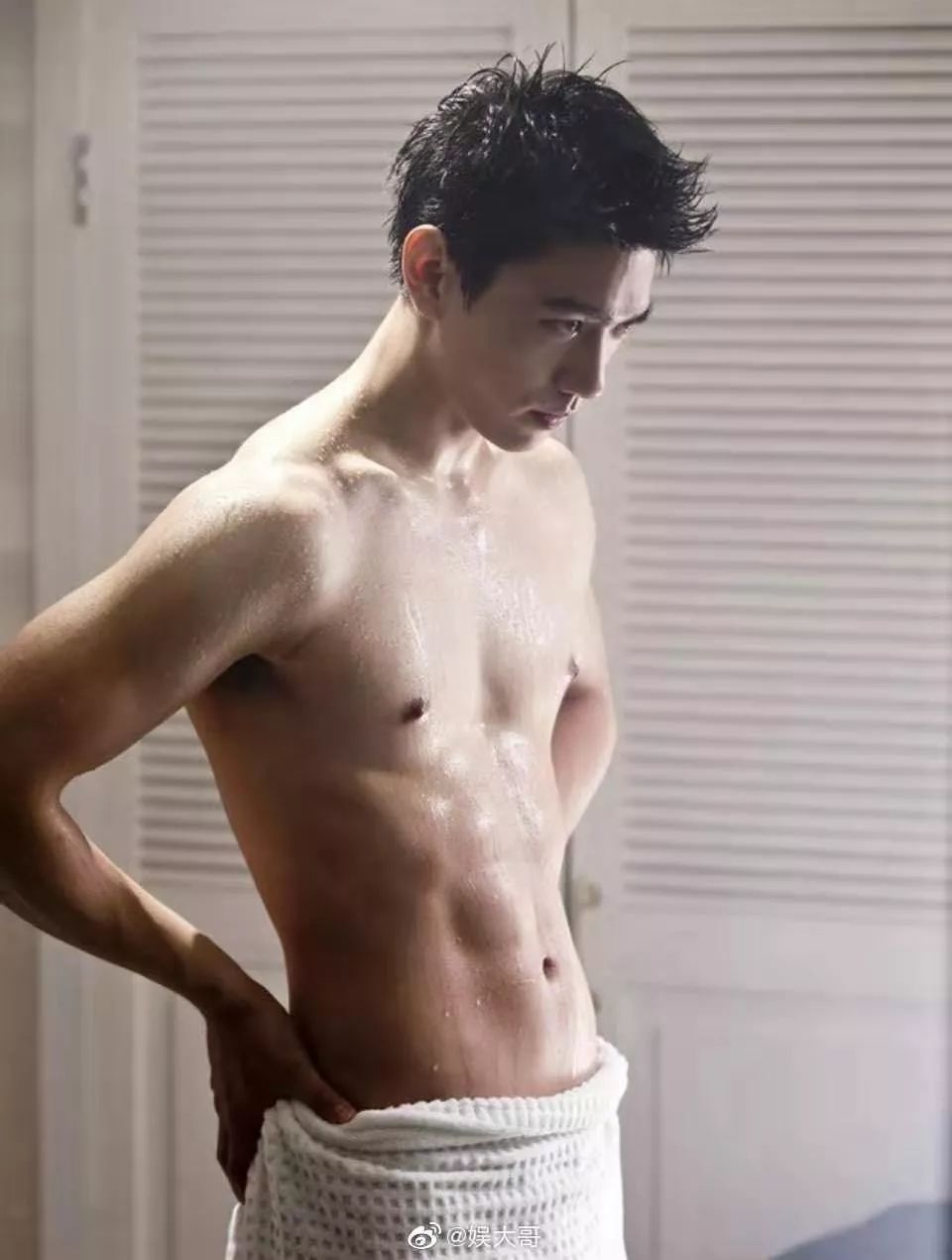 金宇彬被解约了吗,金宇彬复出ins