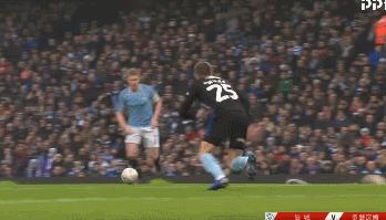 00后停球失误变破门，京多安助攻大四喜，曼城7球横扫英冠球队