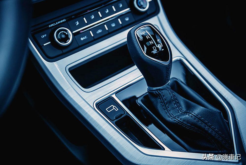 2020款吉利远景手动超值版试驾,全新吉利远景手动精英版试驾