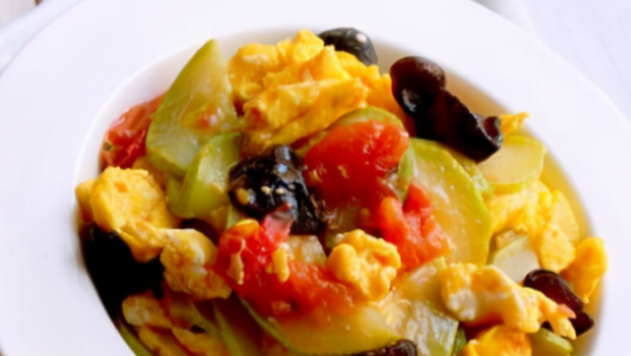 用最简单的食材烹饪最美味的菜肴,来看看这几道宴客必备的家常菜肴