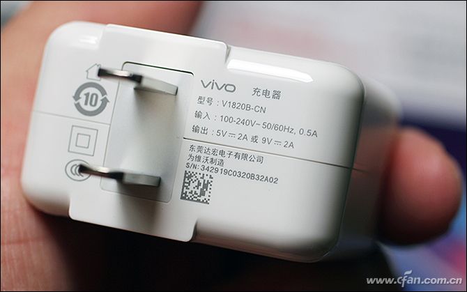 vivos6手机值得入手吗,vivos6靓丽外观年轻人5g手机