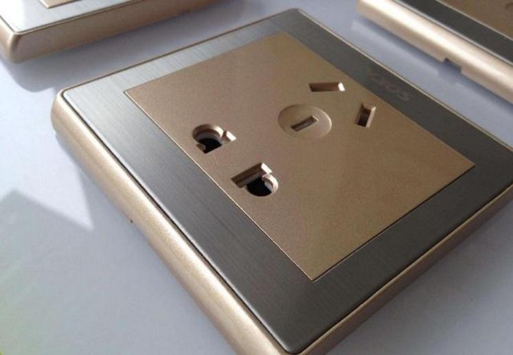 装修什么牌子开关插座性价比高,现在装修都用什么牌子开关插座