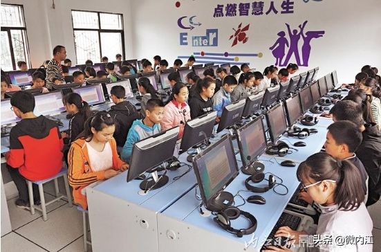 看了这些昔日内江的老照片,岁月痕迹的照片