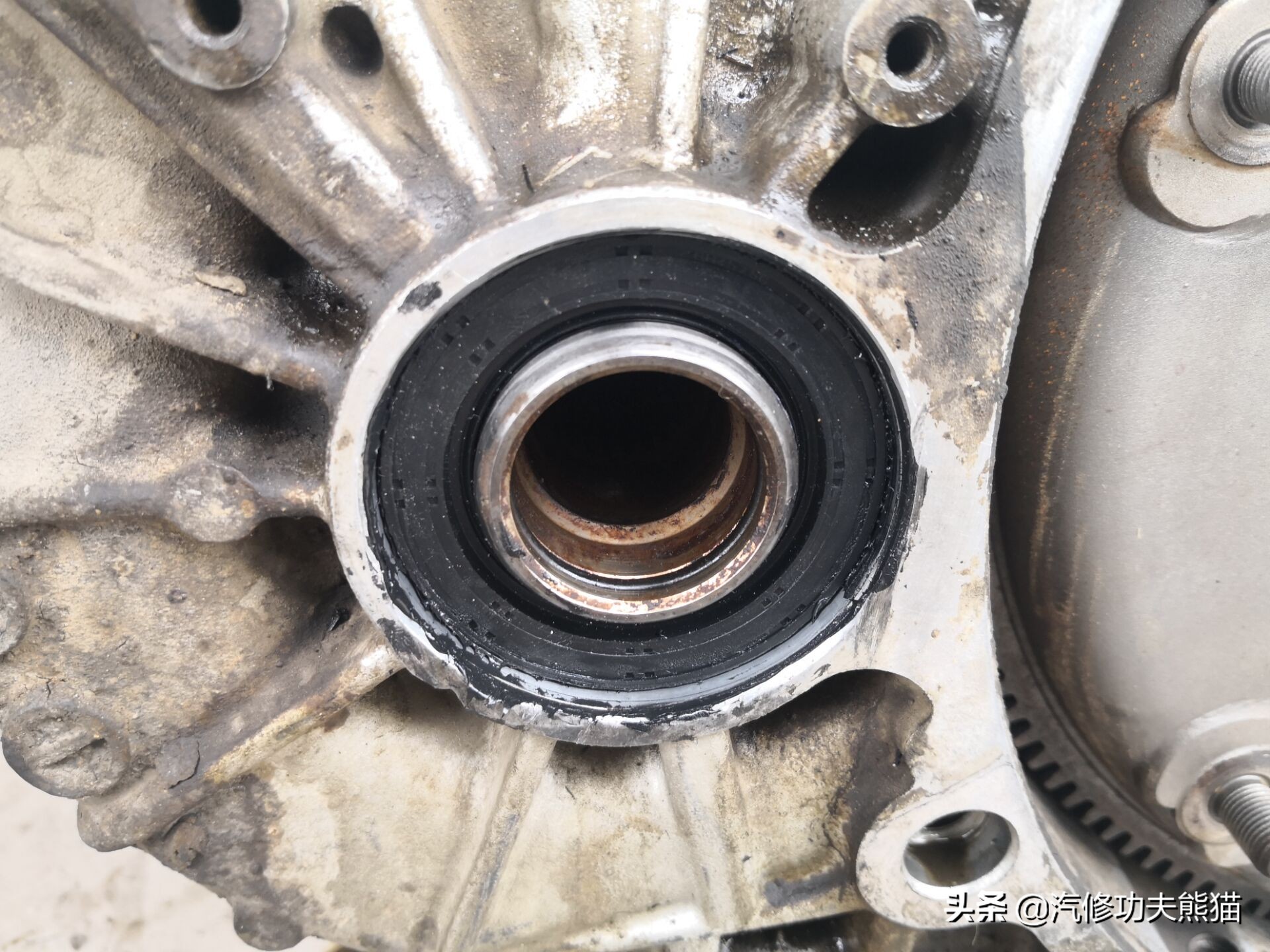 昊锐ea888二代换正时链条,昊锐ea888漏机油的地方是哪些