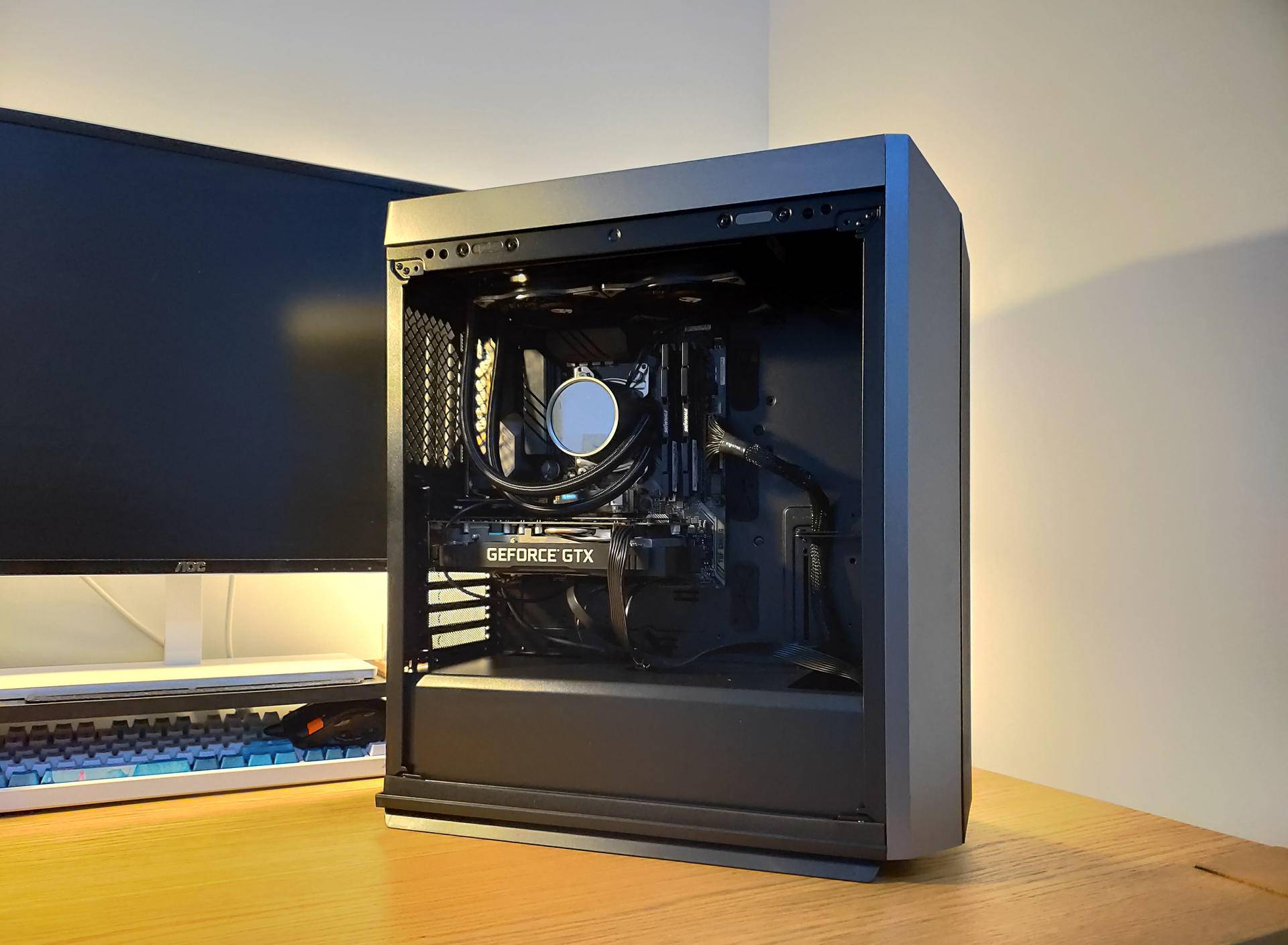 最新电脑攒机配置详解,电脑攒机组装硬件讲解