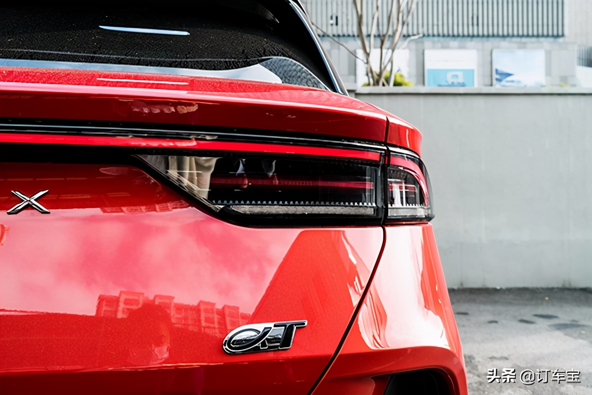 北汽新能源纯电suv汽车价格,新能源纯电suv极狐6座