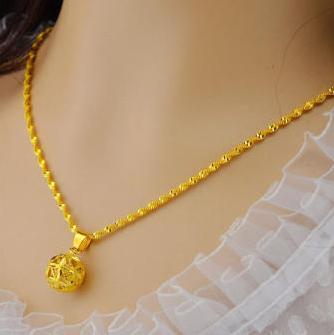 真金和金箔有什么区别,彩金和黄金的区别是什么