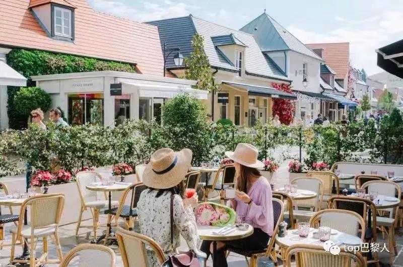 巴黎顶级买手百货,巴黎机场免税店购物攻略