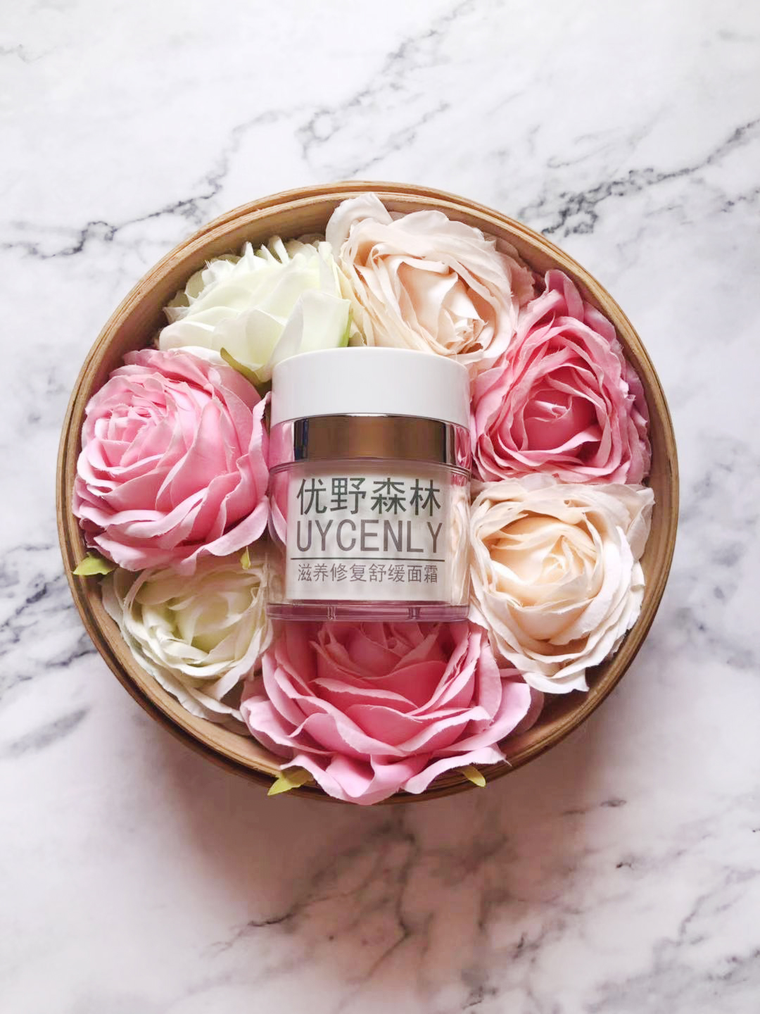 好用的保湿美白面霜公认最好用,超好用的提亮面霜推荐一下