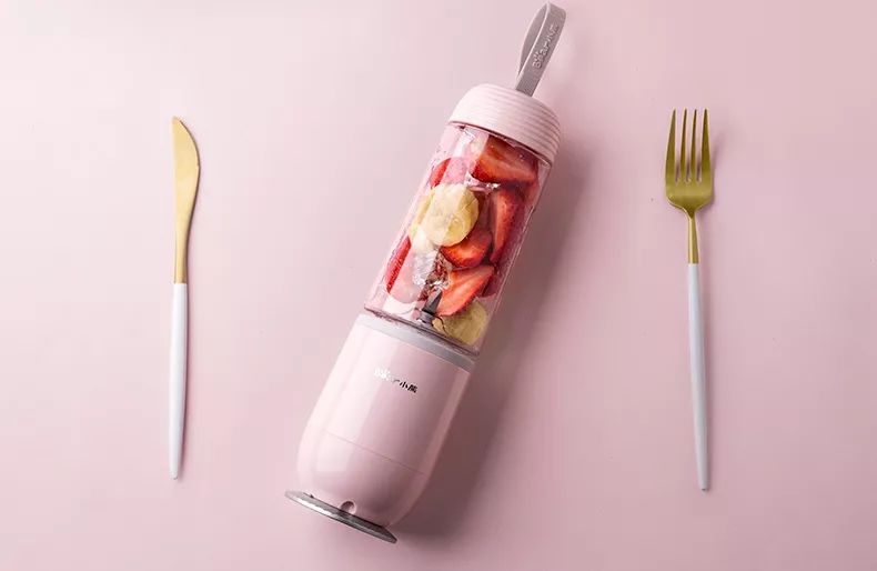 什么果汁减肥效果最好五天瘦10斤,早上喝果汁减肥十天瘦二十斤