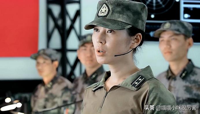 “耐老”只服8位明星，靠运动和自律，不打针不整容，越老越好看