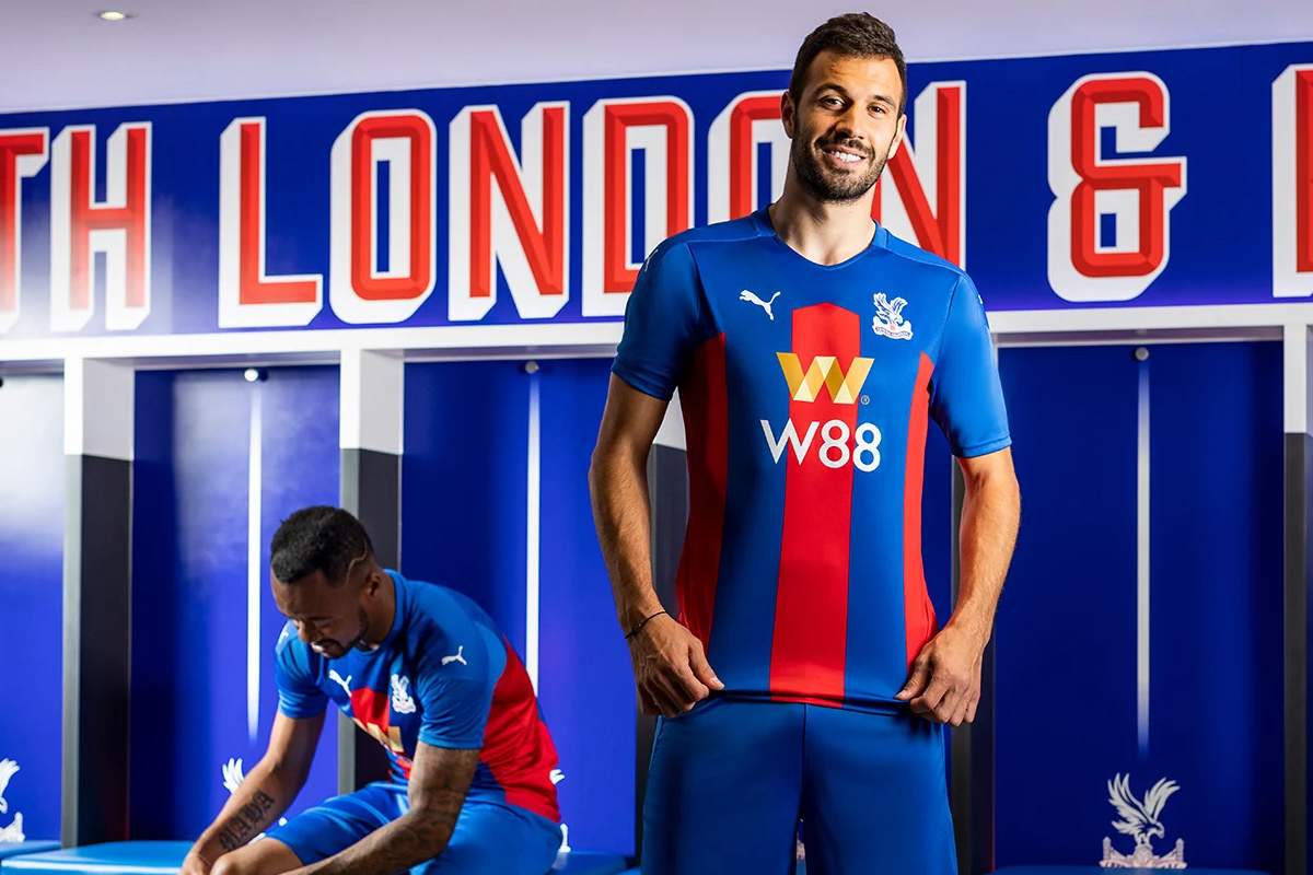 英超各队伍球衣23-24,英超20队队标图