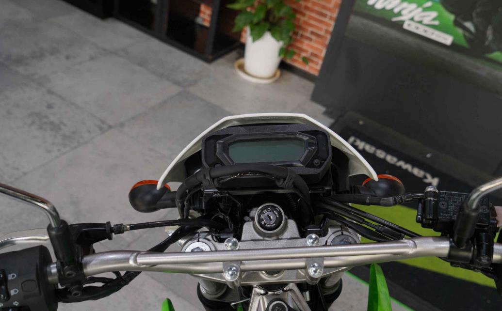 川崎klx230滑胎价格,川崎越野车klx230abs试驾视频