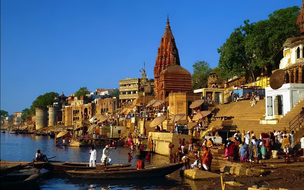 印度和印度尼西亚不是一个地方吗,印度跟印度尼西亚是同一个国家吗