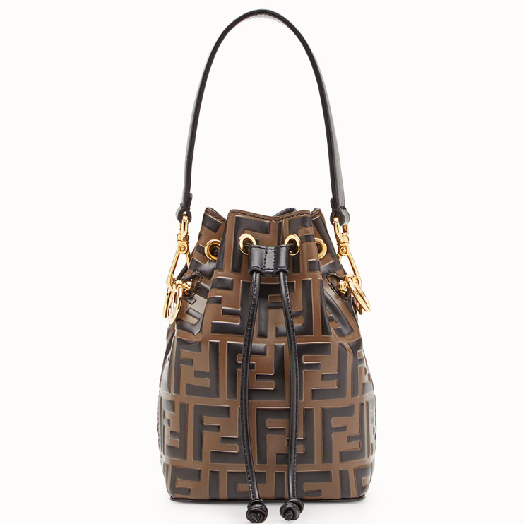 第一个大牌包包怎么买,入手的第一个大牌包包怎么选