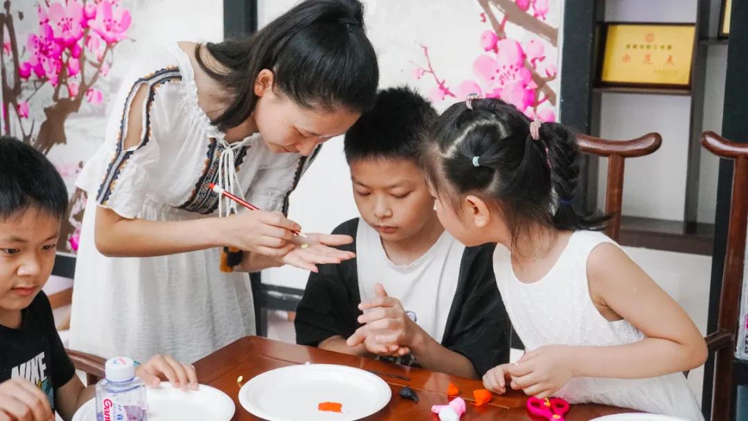 欢乐假期·童心飞扬｜五津街道“夏令营”活动嗨不停~