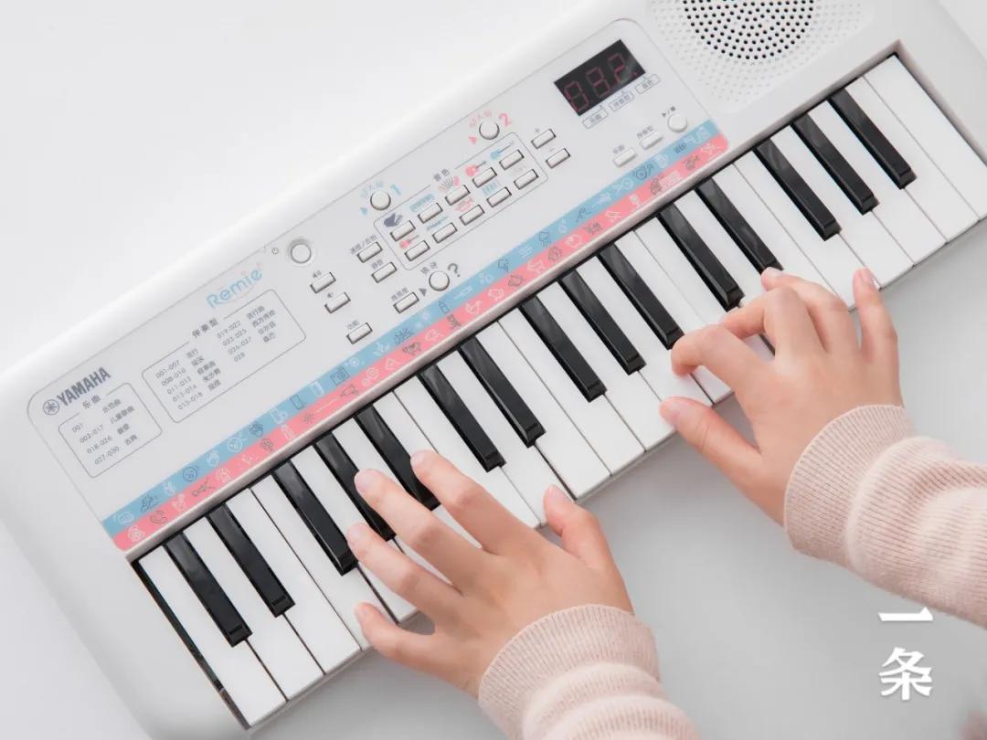 雅马哈自弹自唱的电子琴,目前最好的雅马哈电子琴最大一款