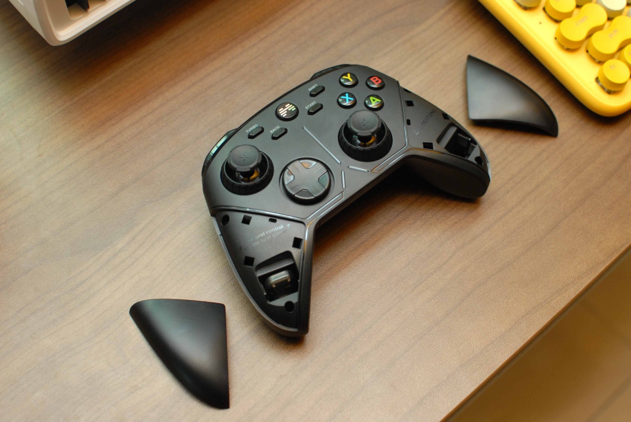 北通阿修罗3s线性扳机,北通阿修罗3微动摇杆