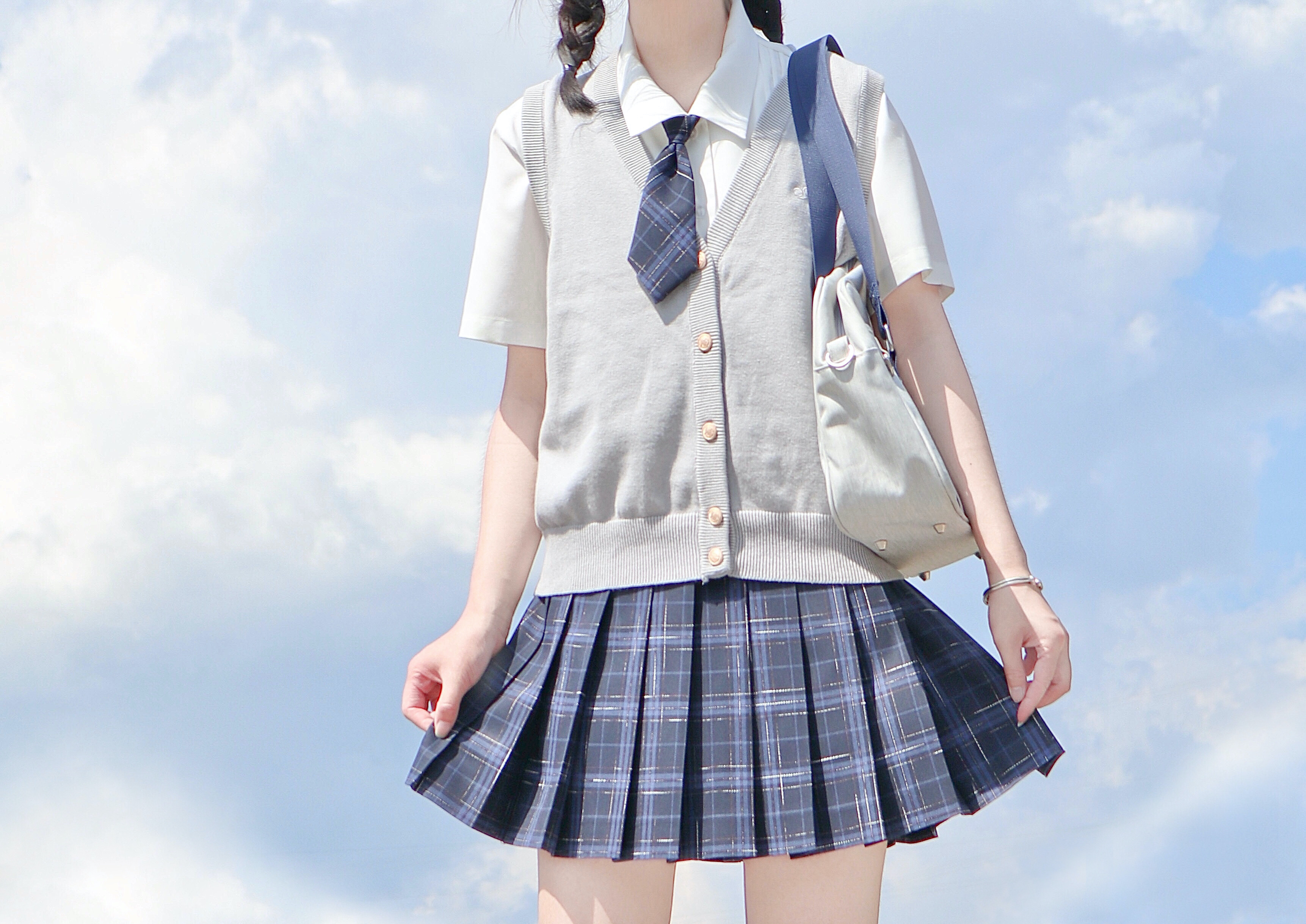 基础jk制服店铺推荐的 (正版jk平价制服店铺推荐)