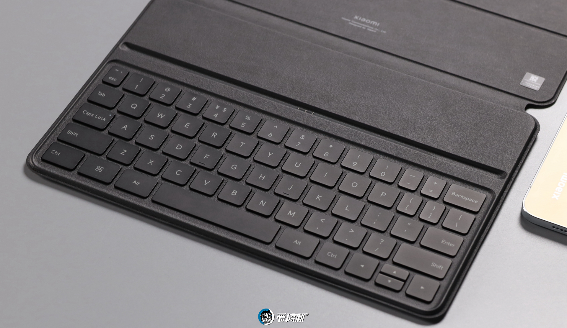 小米平板5Pro体验：生而爱奇艺，何必生产力？