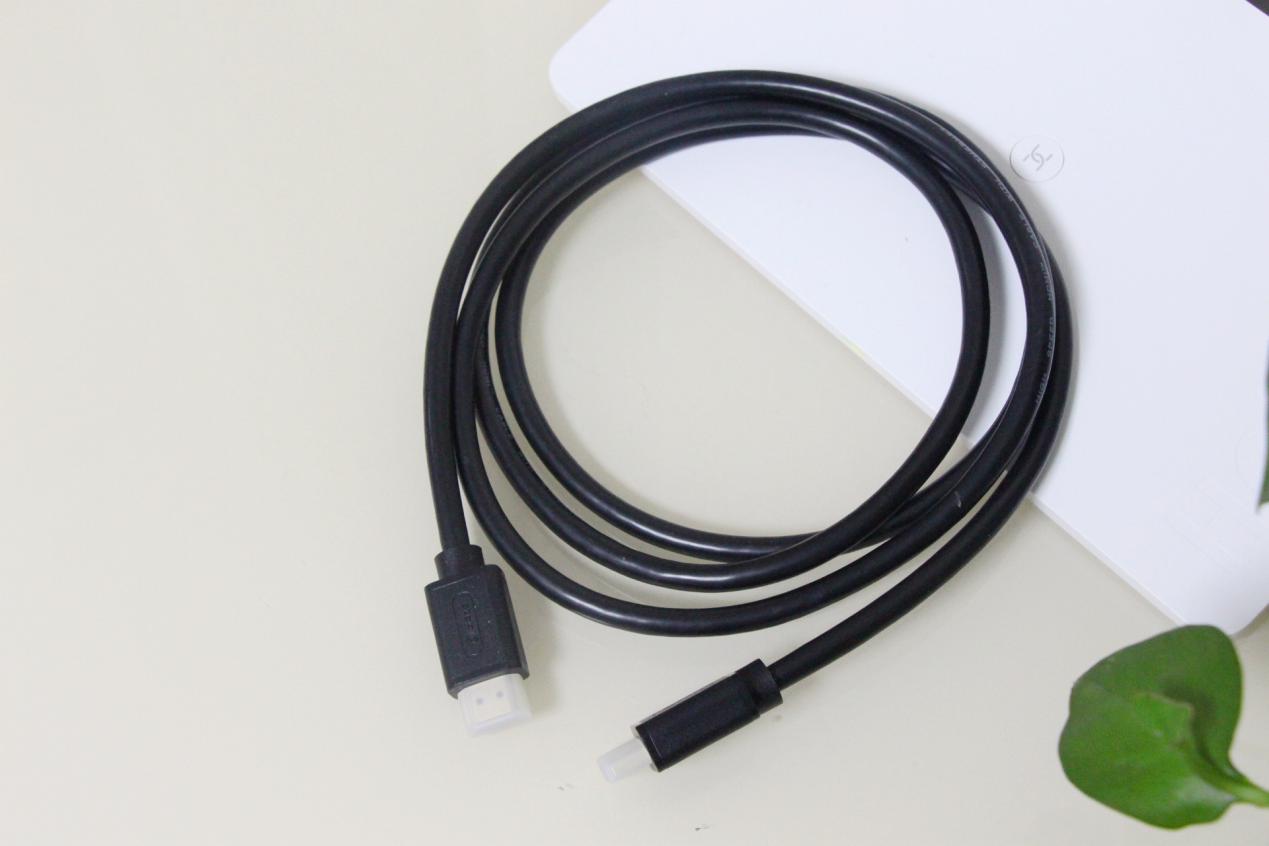 几十元的HDMI线材也能带你看4K视频：毕亚兹HDMI线材体验