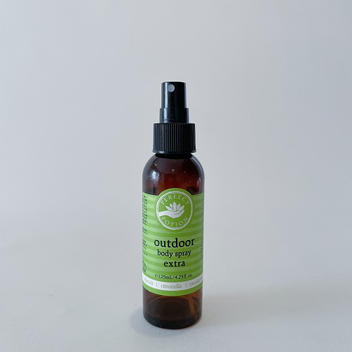 雨天露营怎样防潮防寒保暖,雷雨天户外露营怎么更安全