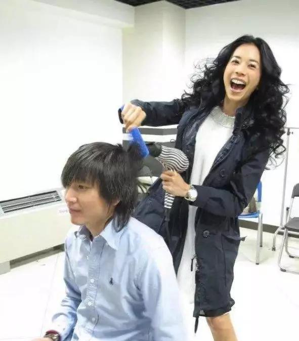 徐静蕾陈冠希有关系吗,徐静蕾瞿颖