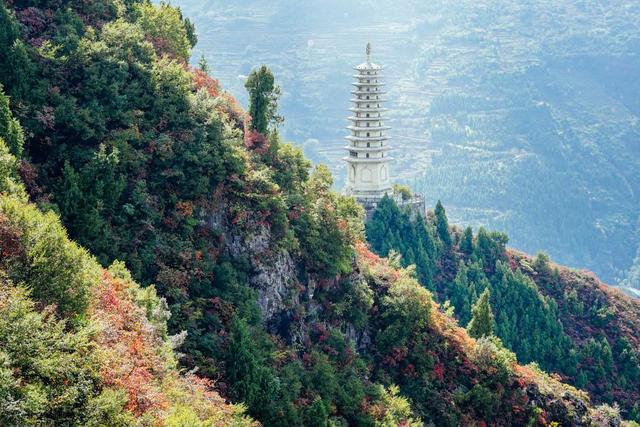 巫山究竟是一个什么样的地方，为什么重庆人都觉得他太遥远