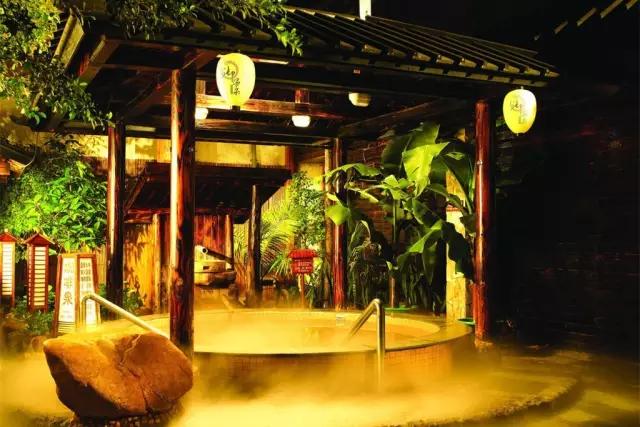 世界著名温泉,最好的温泉度假小镇