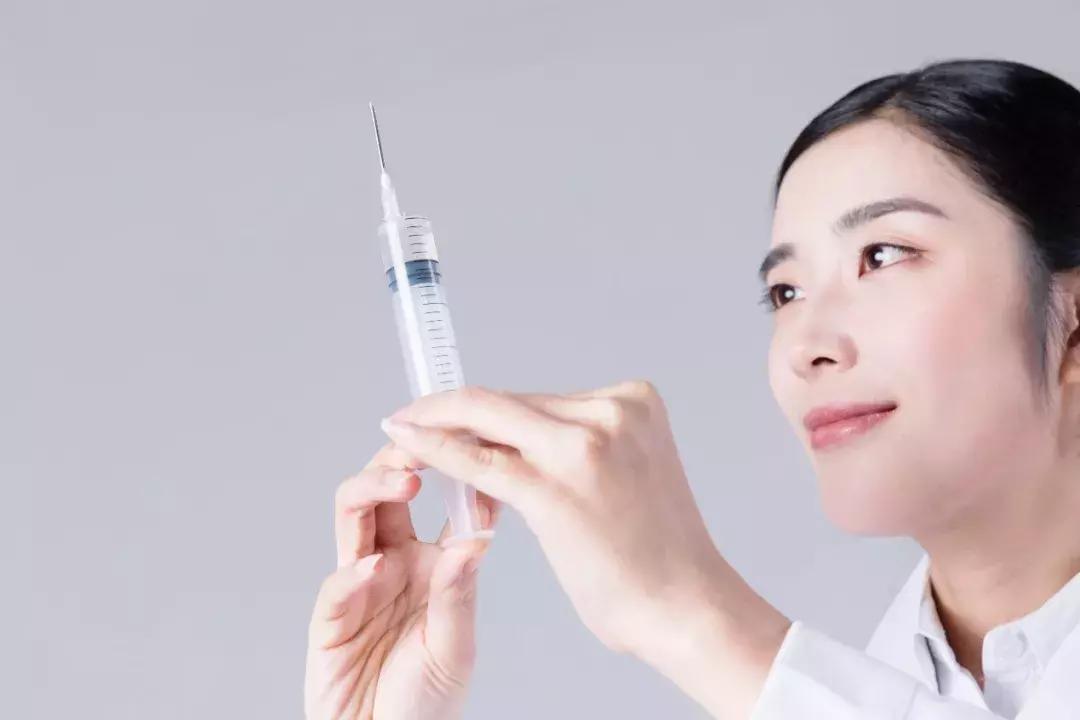 被狗咬了疫苗要打哪里,被狂犬狗咬了怎么办