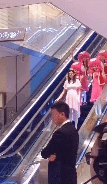 奚梦瑶何猷君求婚场面吐槽,奚梦瑶评价何猷君求婚