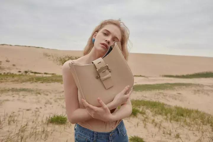 性价比包包品牌排行榜,性价比高的包包品牌排名