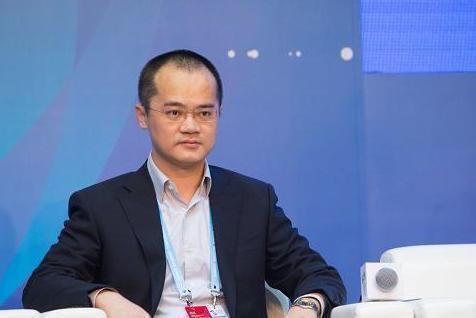 暗讽足球运动员智商？王小东：国安成年队与小学生比一次奥数吧