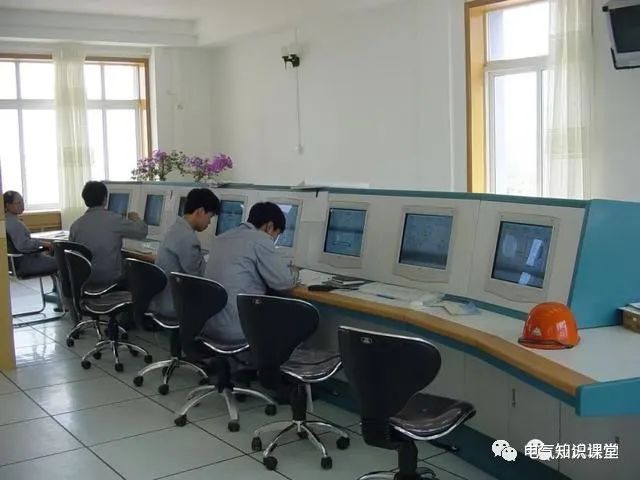 plc控制系统和fcs的区别,plcdcs和可编程有什么区别