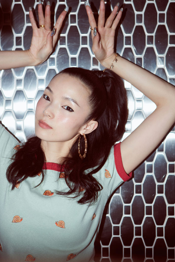 coach大秀杨紫和小男孩合影,coach新款杨紫