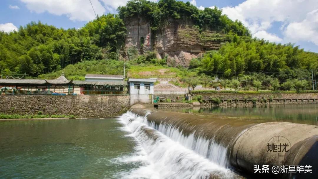 隐藏在深山中的千年古村视频,深山中隐藏着700年的浙江古村