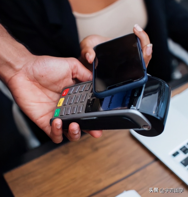 去韩国留学办工商银行卡,去韩国留学办银联卡