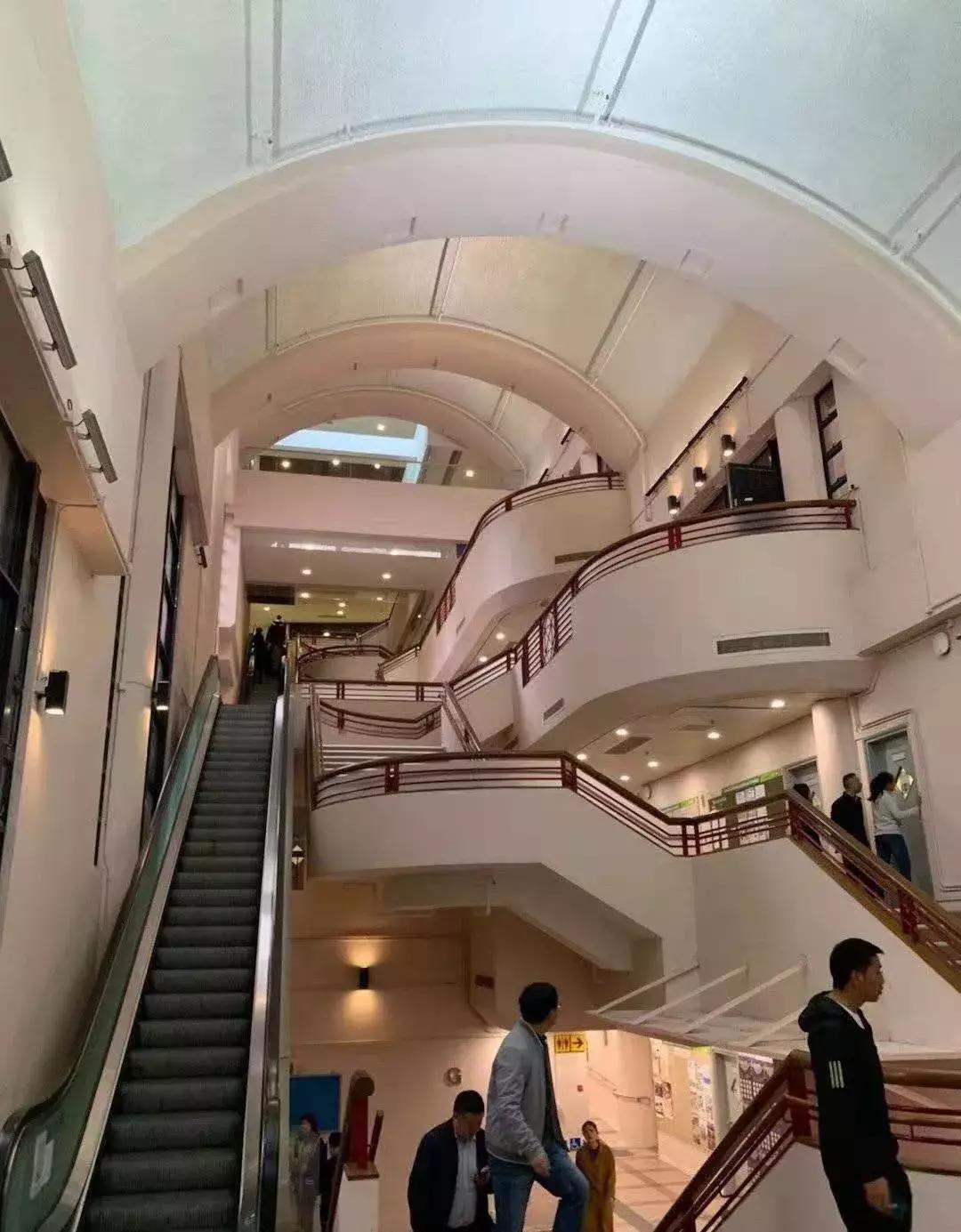 豪门原配最惨的下场,李嘉诚原配庄月明豆瓣