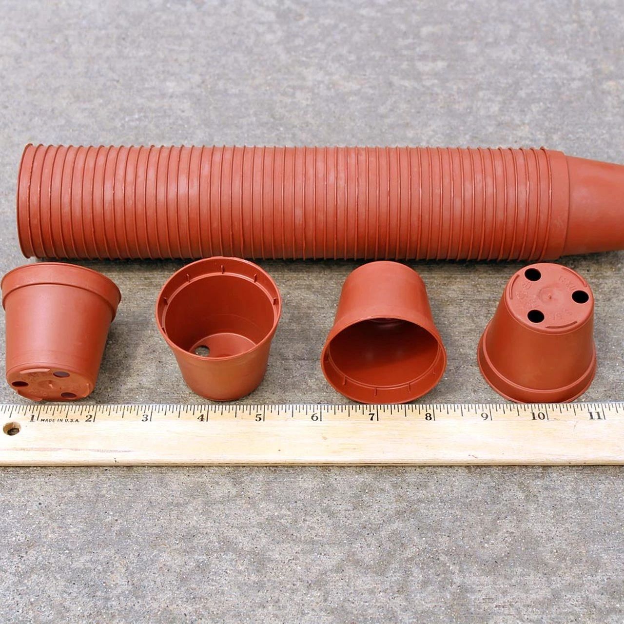 塑料盆和陶瓷盆哪个种花好,塑料盆和紫砂盆哪个养兰花好