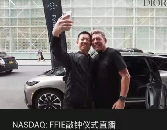 难兄难弟遇到李嘉诚,难兄难弟给钱