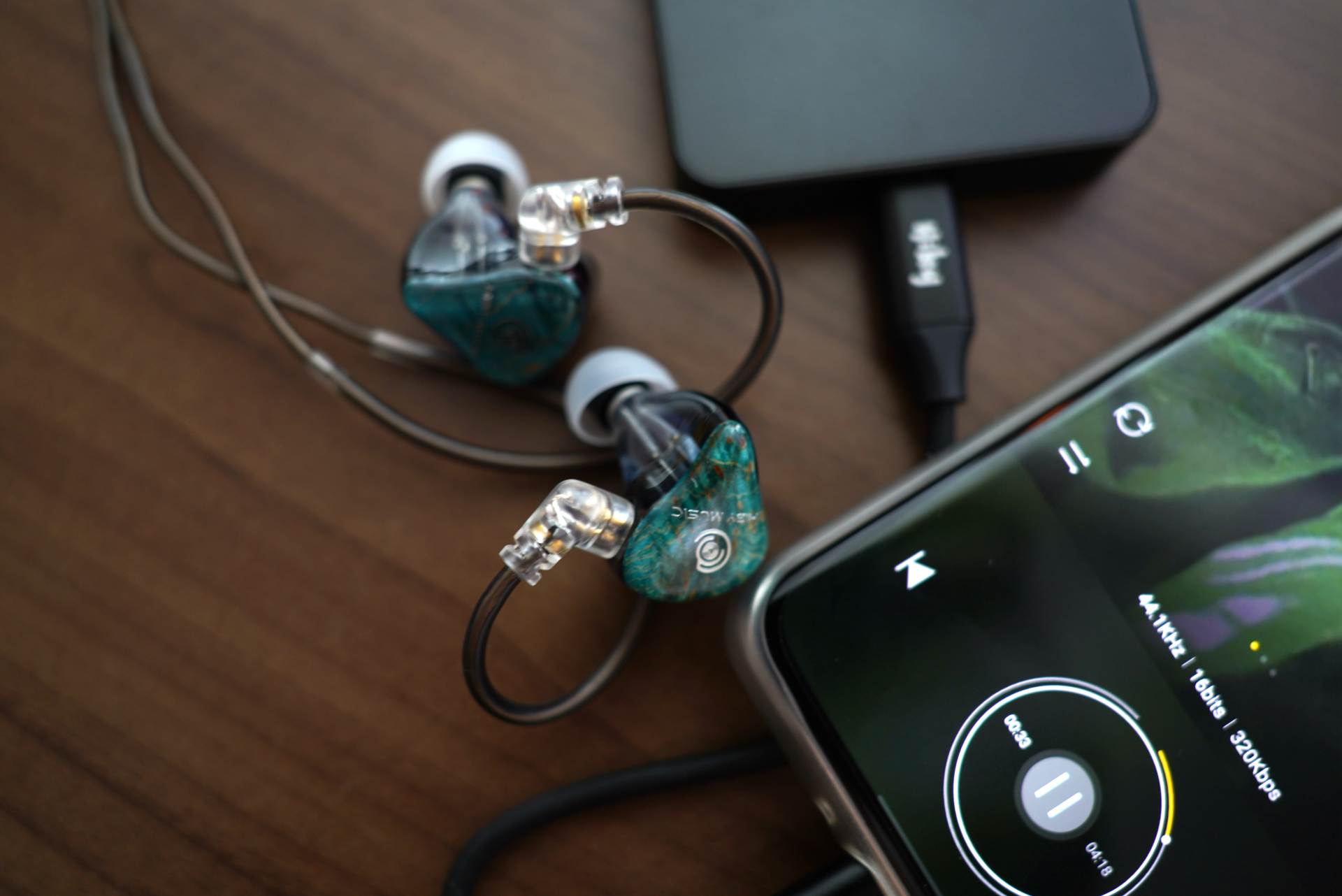 喜欢听歌的人，大多都是孤独的，盘点我手头的Music装备