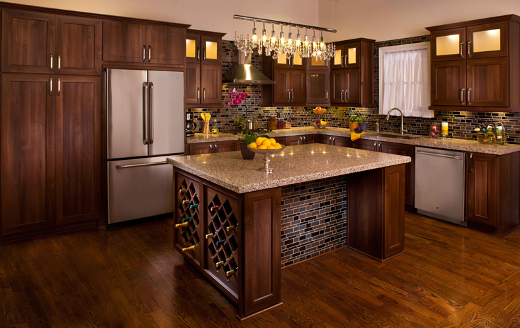 不锈钢橱柜流行五金件,不锈钢橱柜款式时髦