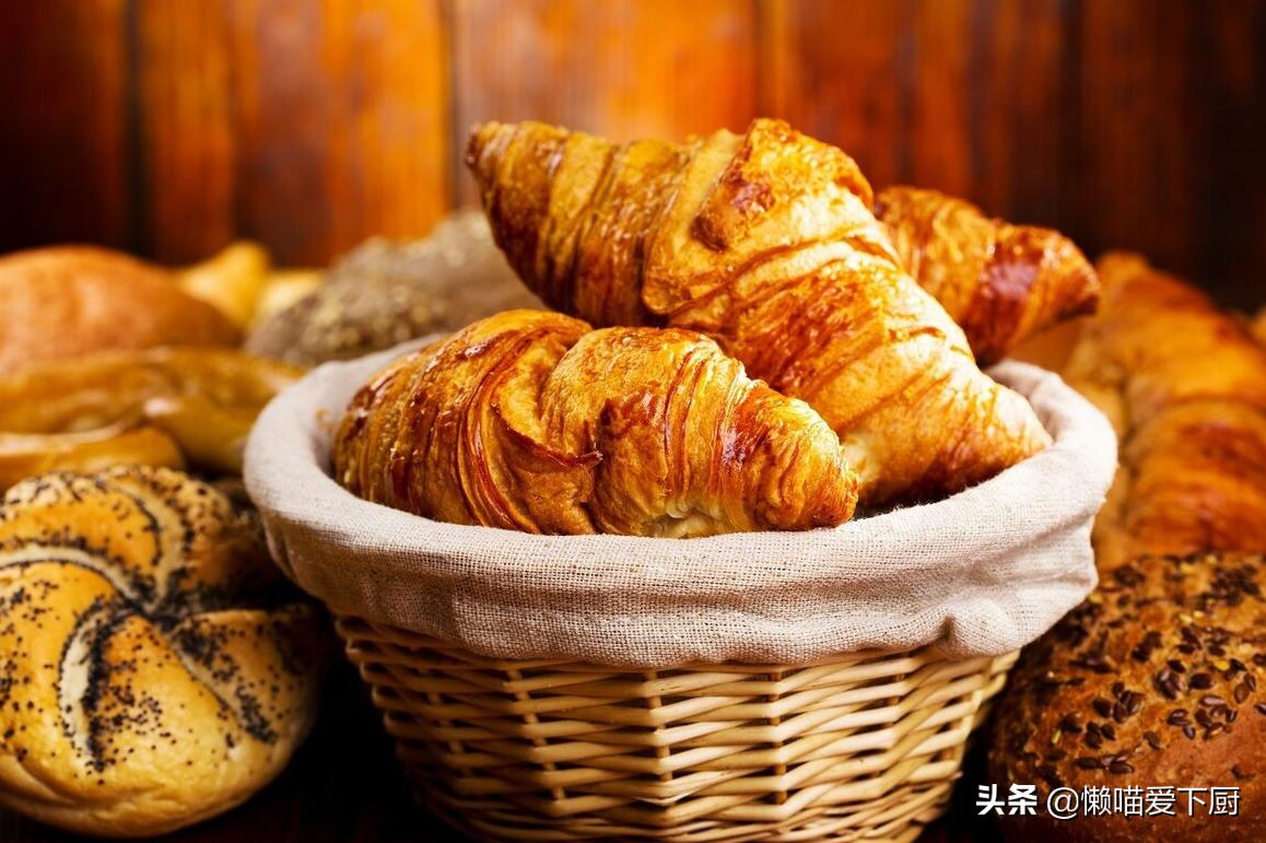 饼干的配料表有起酥油可以吃吗,好吃点饼干里的起酥油含猪油吗