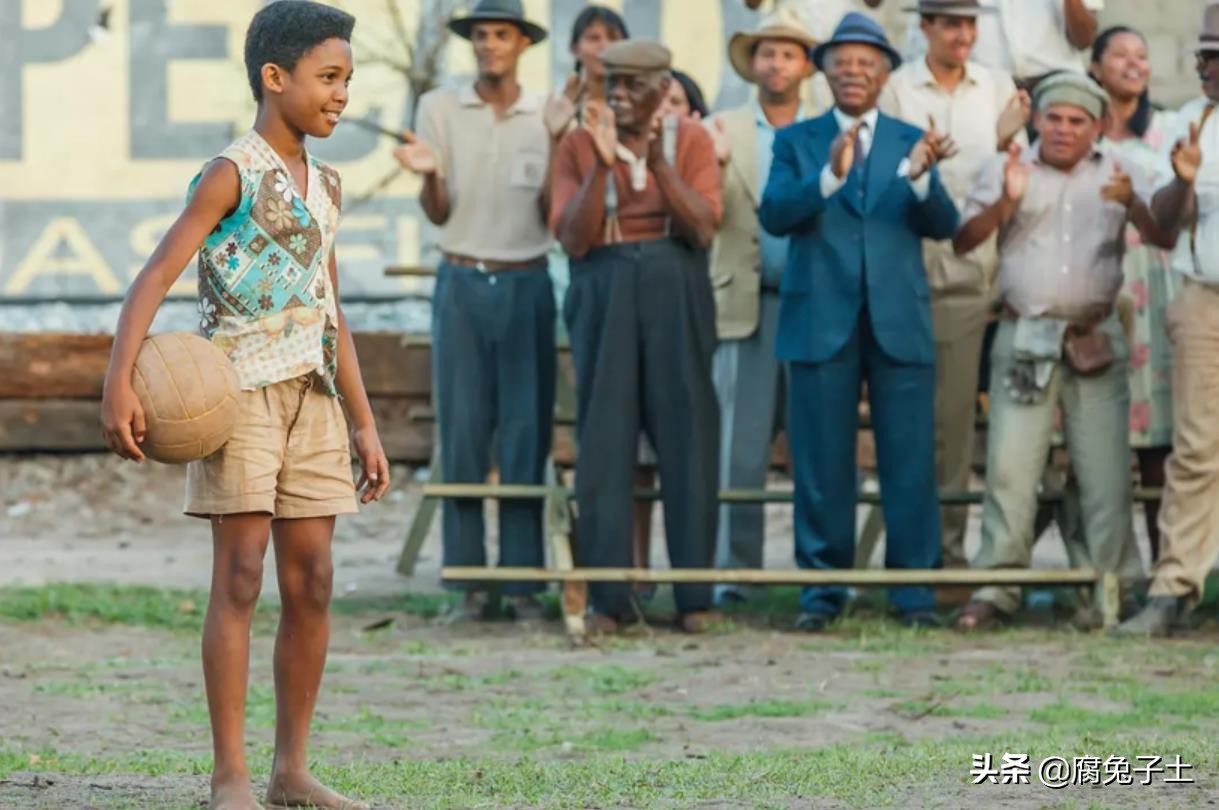 贝利的电影叫什么名字,球王贝利的传奇一生电影