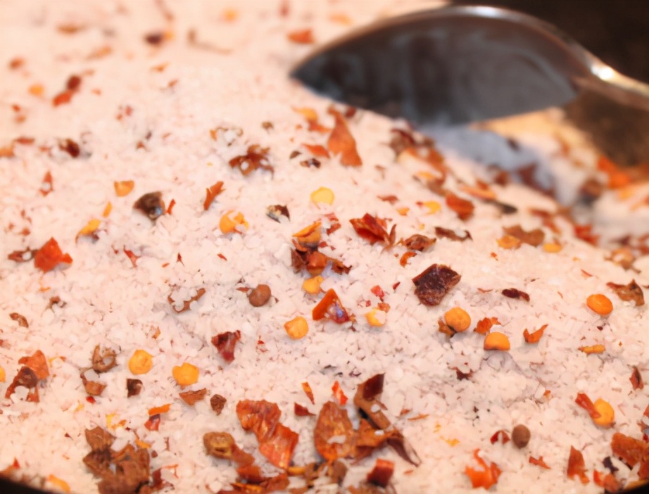 腊鸡腿腌制前要洗干净吗,腌腊鸡腿家常做法