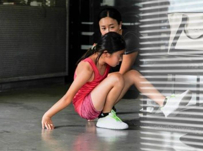 那英吃饭的场面,那英吃黄磊饭