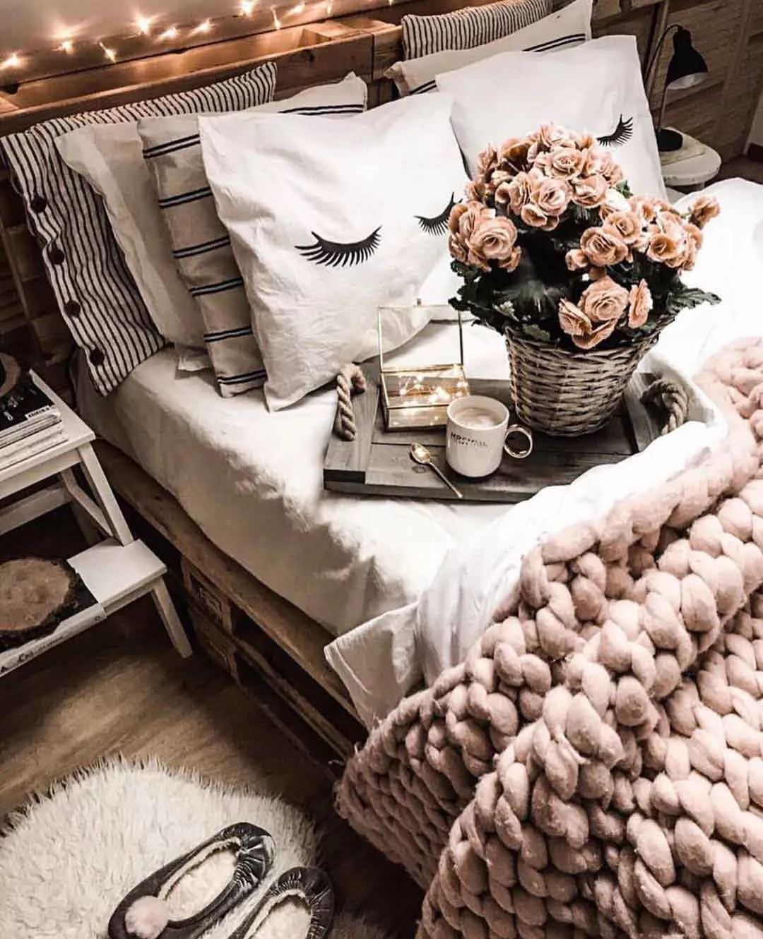 冬天取暖，卧室要选对抱枕、地毯，30张ins美图拿去抄