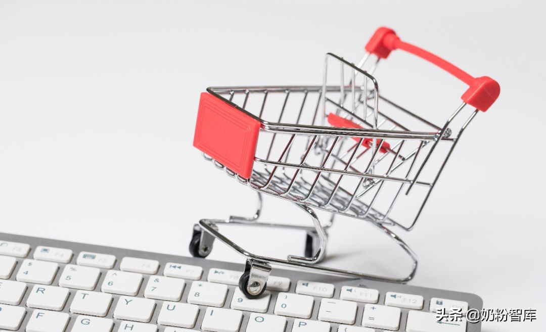 进口奶粉和国产奶粉哪个更好,国产奶粉贵还是进口奶粉贵